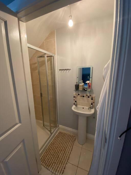 纽卡斯尔Cheerful 4-Bed Townhouse In Centre Of Newcastle别墅 外观 照片